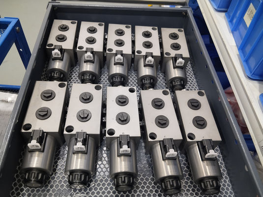 Válvula de solenoide hidráulica de grande fluxo com taxa de fluxo de 160L ER ou DG personalizada 6 vias 2 posição